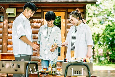 客室ごとの専用スペースでBBQ