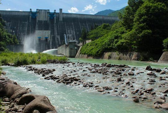 大町ダム・大町ダム情報館