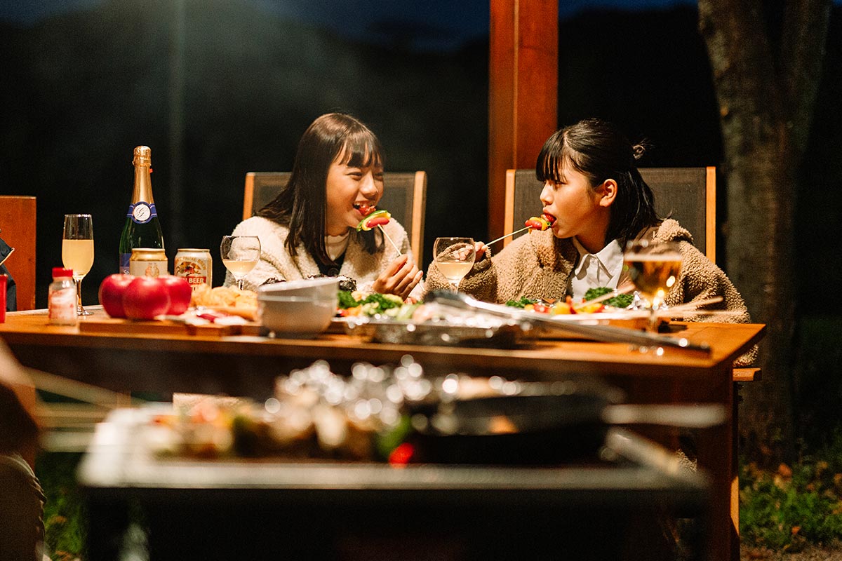 客室ごとの専用スペースでBBQ