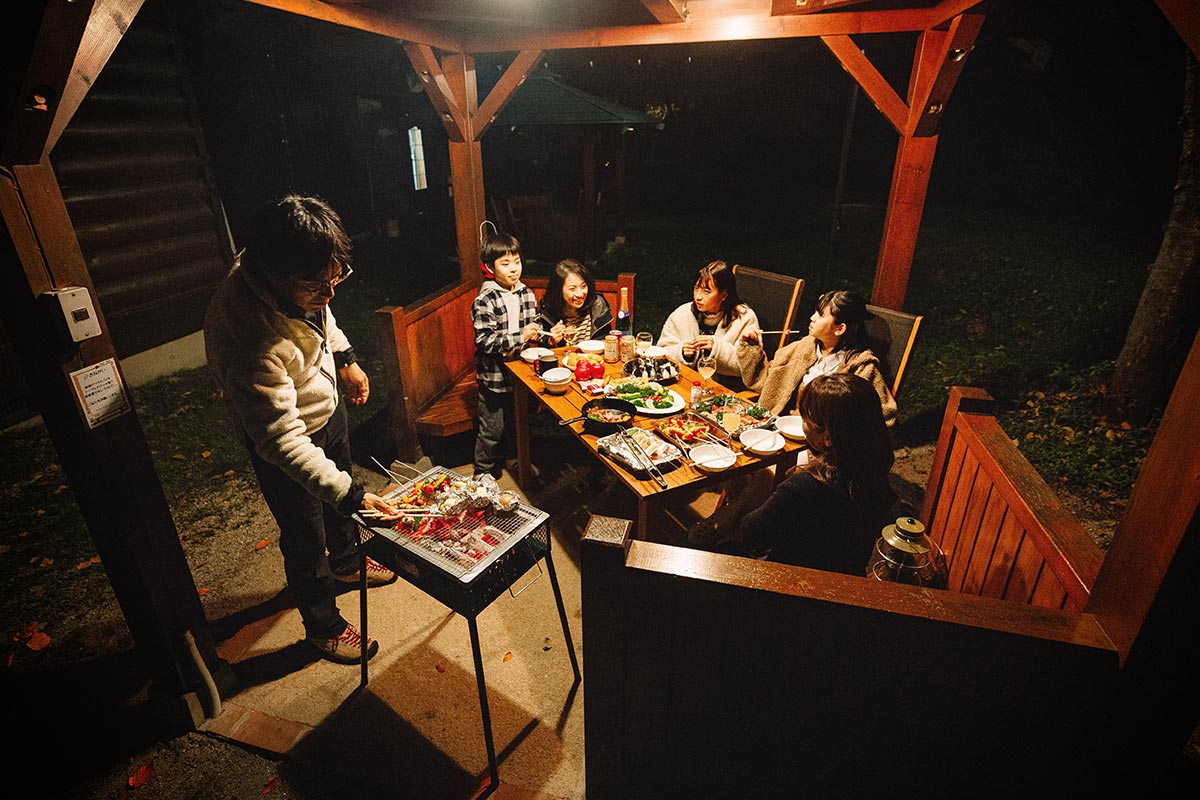客室ごとの専用スペースでBBQ